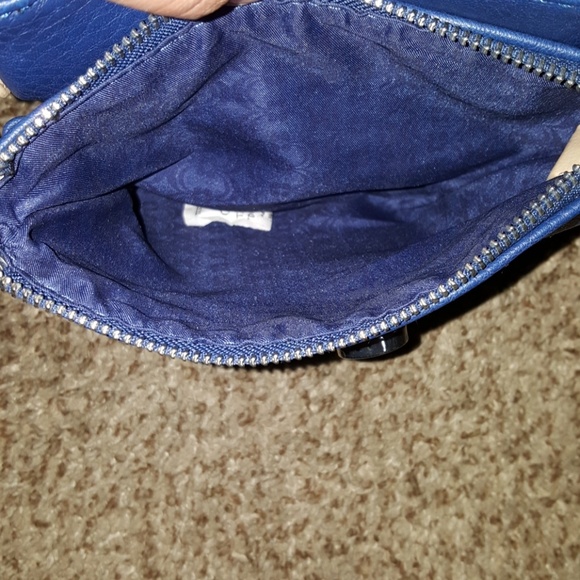 Charming Charlie Crossbody Purse. - Picture 7 of 8